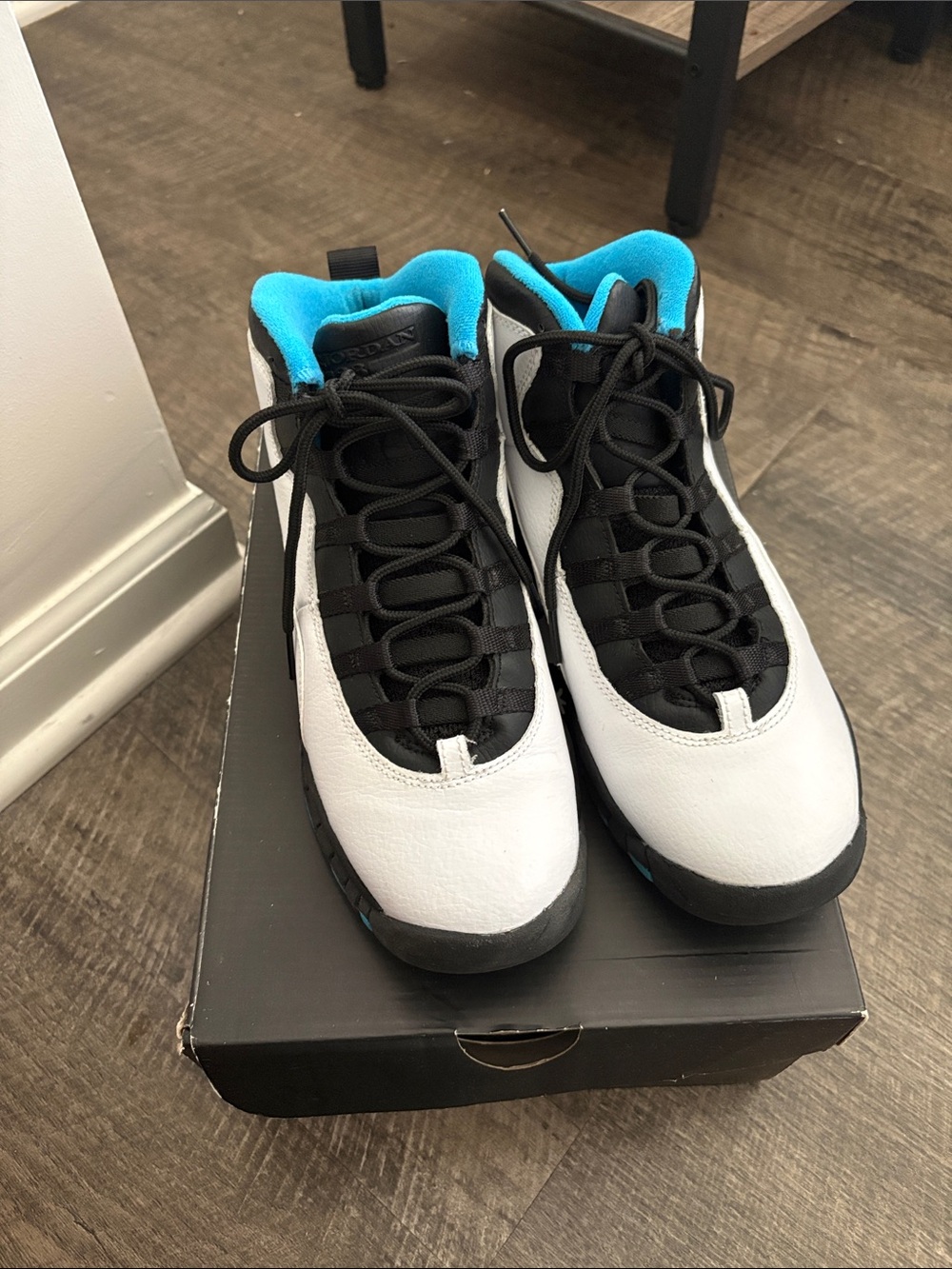 Jordan retro 10 White and Black High-Top Sneakers with Blue Lining